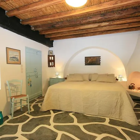 Spiti Valia Villa Naousa (Paros)