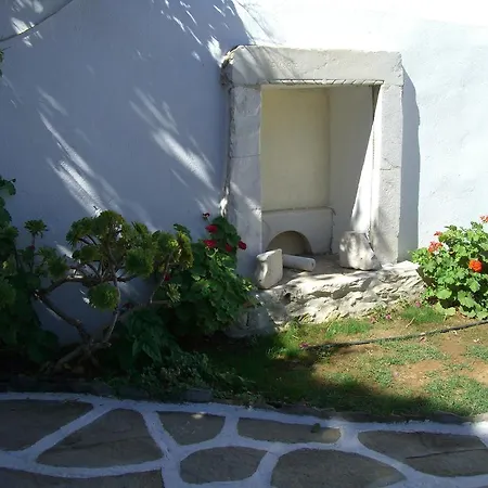 Villa Spiti Valia Naousa (Paros)